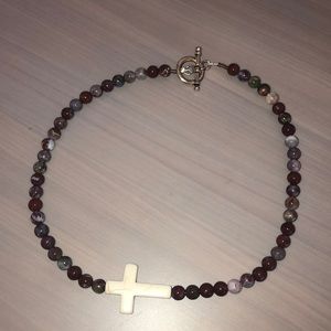 Beaded choker necklace with cross
